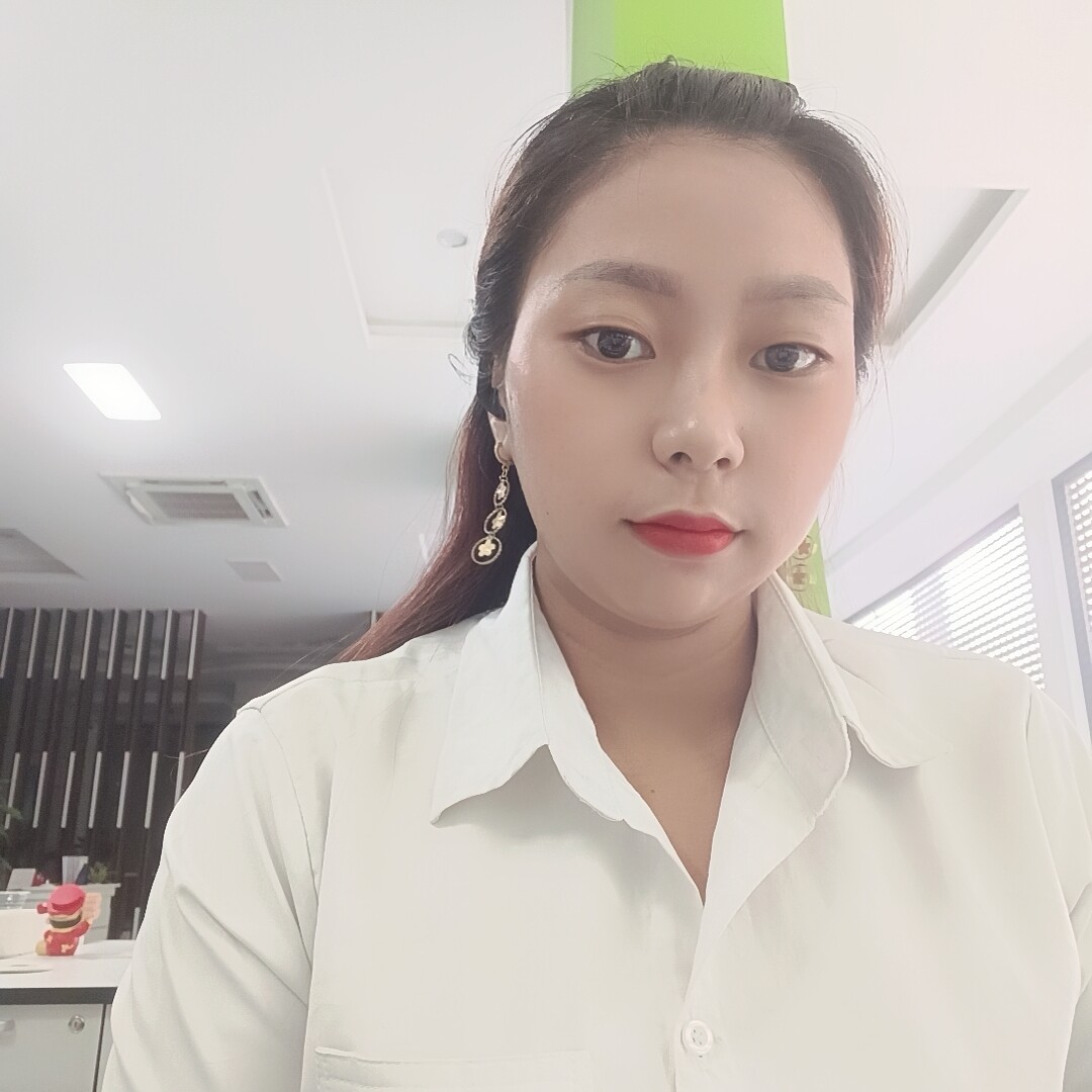 Nguyễn Thị Thuý Hằng